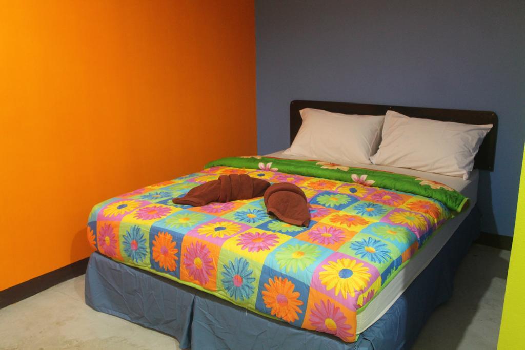 Rc Guest House Ko Phi Phi Exterior foto